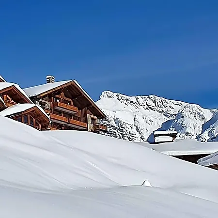 Le Panoramic Hotel *